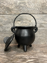 Load image into Gallery viewer, Cast Iron Mini Cauldron With Lid
